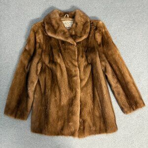 US American Mink Fur Jacket: light brown color. Avanti Furs